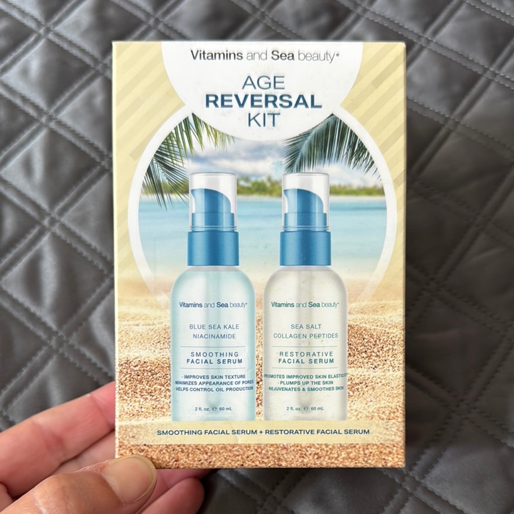 Age Reversal Kit - Blue and White